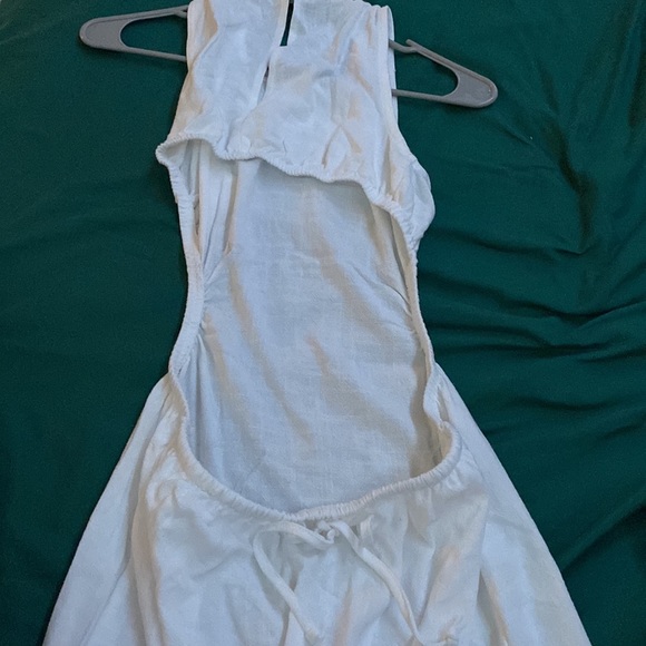 white open back knee length dress - Picture 2 of 2